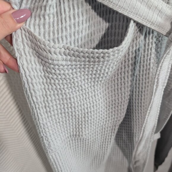 Matouk Kiran Robe in Silver Grey Size Small / Medium Cotton Bamboo Blend Cozy - Picture 8 of 12